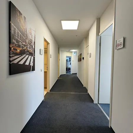 Thuja Karlsruhe-neureut By Kurzzeit Apartment Karlsruhe