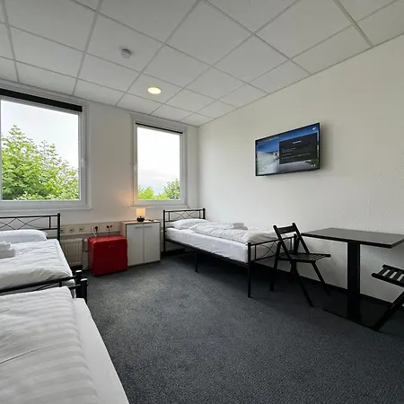 Apartman Thuja Karlsruhe-neureut By Kurzzeit