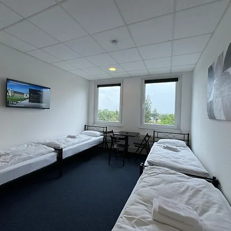 Apartment Thuja Karlsruhe-neureut By Kurzzeit *