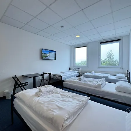 Thuja Karlsruhe-neureut By Kurzzeit * Karlsruhe