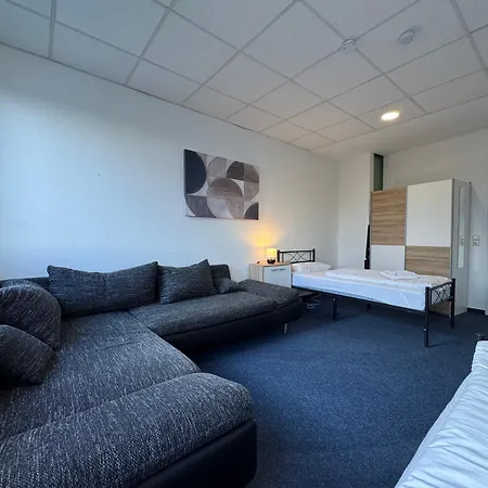 Apartman Thuja Karlsruhe-neureut By Kurzzeit *