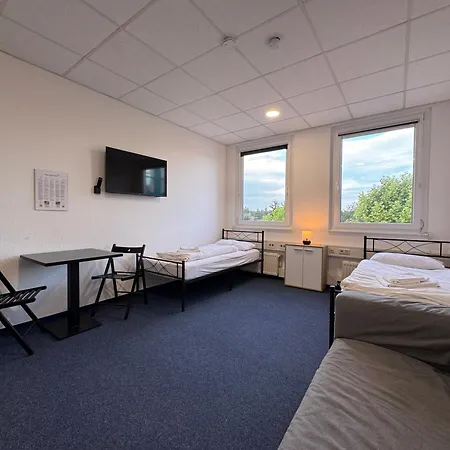 Thuja Karlsruhe-neureut By Kurzzeit Apartman Karlsruhe