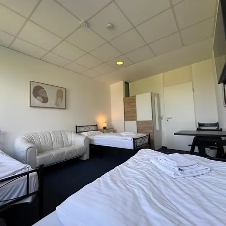 Thuja Karlsruhe-neureut By Kurzzeit Karlsruhe