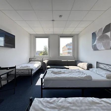 Thuja Karlsruhe-neureut By Kurzzeit * Karlsruhe