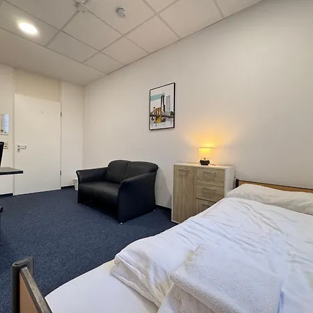 Thuja Karlsruhe-neureut By Kurzzeit * Karlsruhe