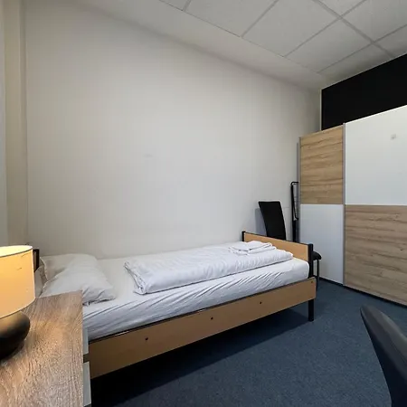 Apartman Thuja Karlsruhe-neureut By Kurzzeit *