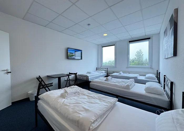 Thuja Karlsruhe-neureut By Kurzzeit * Karlsruhe