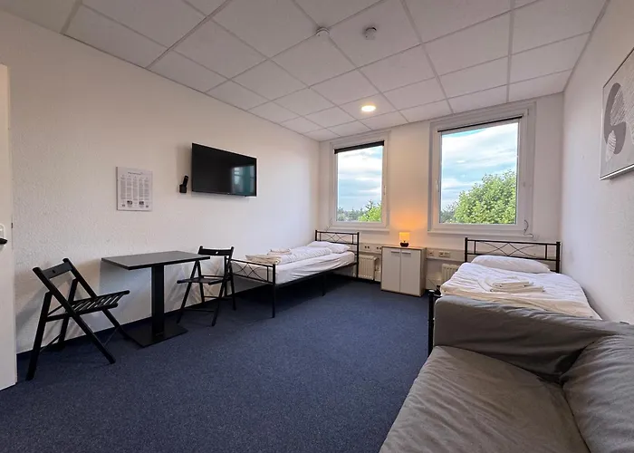 Thuja Karlsruhe-neureut By Kurzzeit Appartamento Karlsruhe