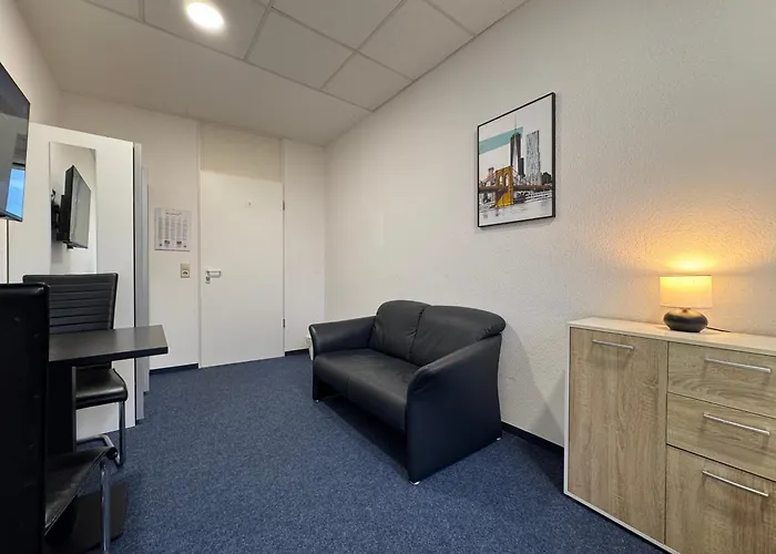 Thuja Karlsruhe-neureut By Kurzzeit * Karlsruhe