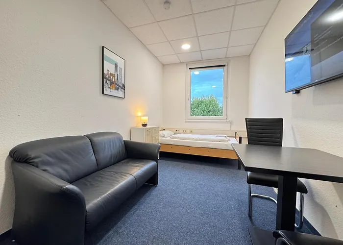 Thuja Karlsruhe-neureut By Kurzzeit Appartamento Karlsruhe